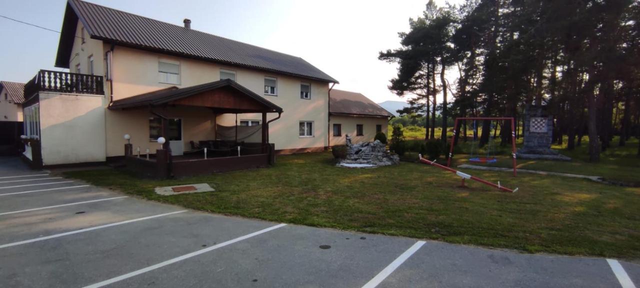 Guesthouse Juka Gospić Εξωτερικό φωτογραφία