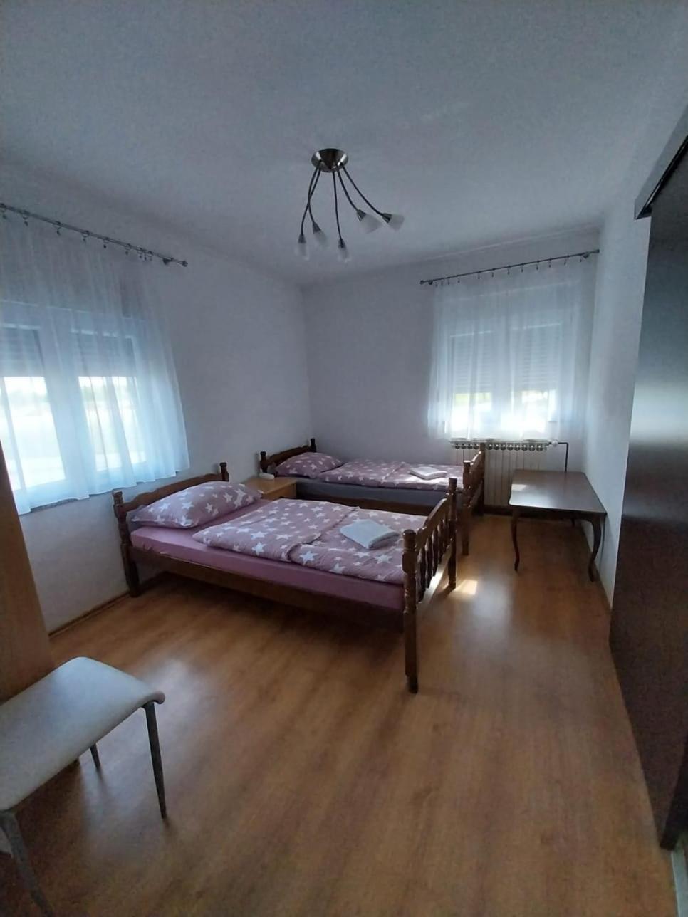 Guesthouse Juka Gospić Εξωτερικό φωτογραφία